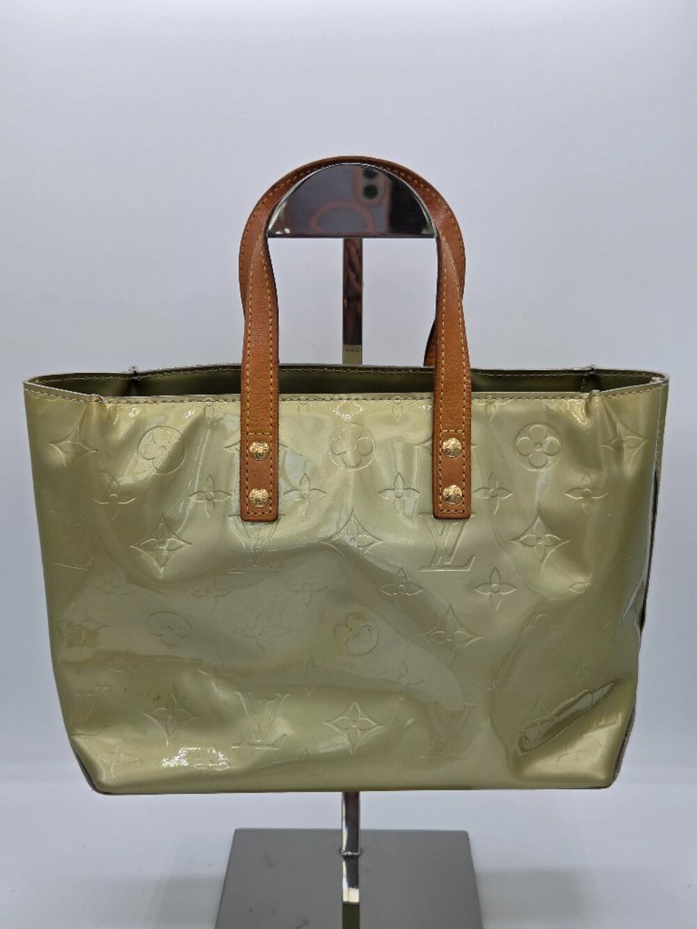 Louis Vuitton Vernis Reade PM Tote | Silver Monogram Patent Leather | Authentic